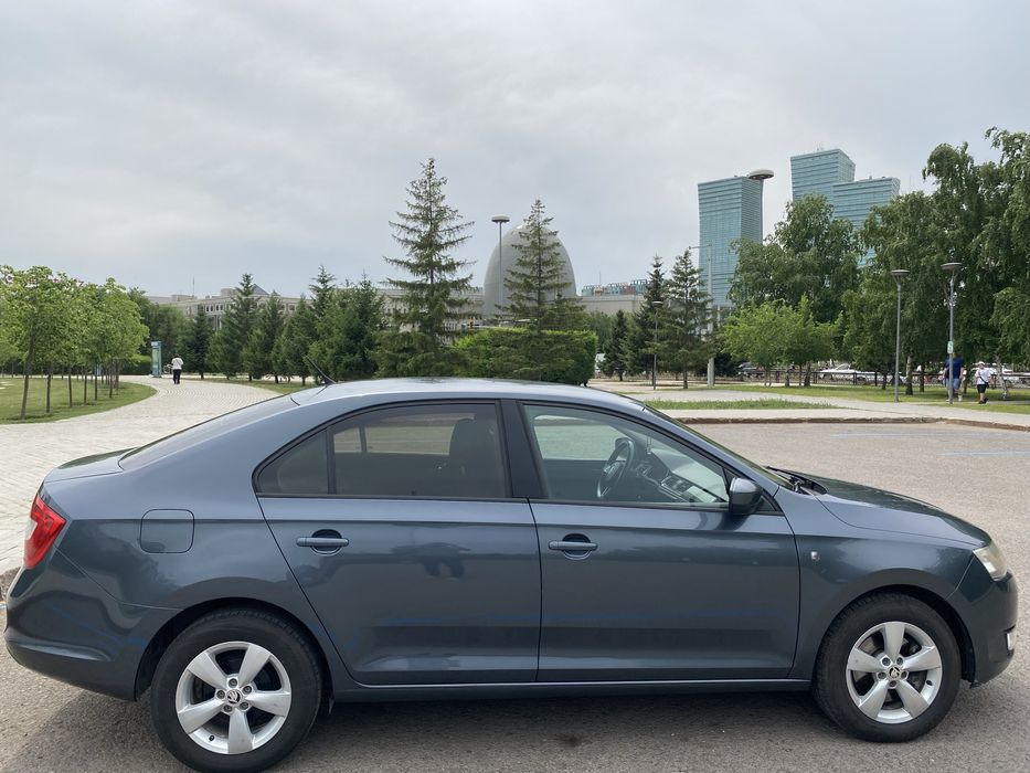 Продам Skoda Rapid АКПП, не DSG