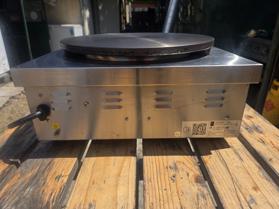 Vând plita clatite si grill vertical de paine