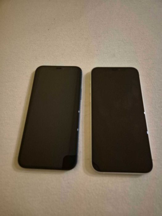 Продавам Айфон 12