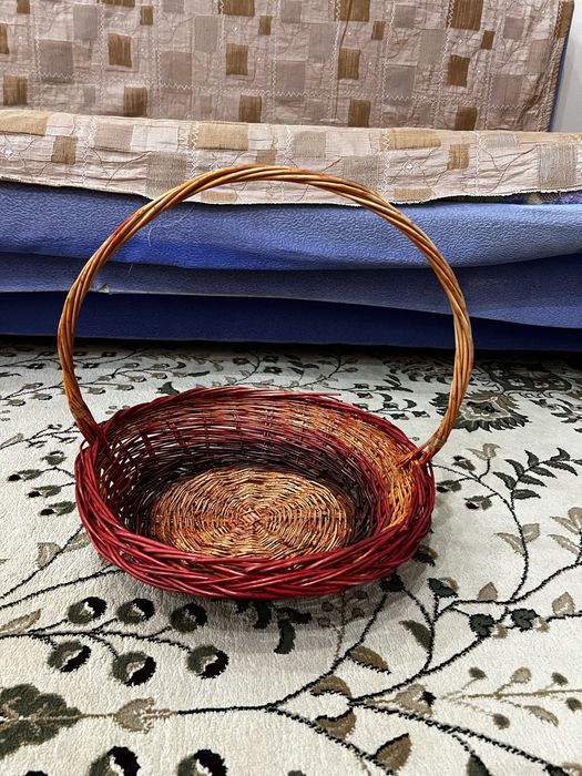 Продается корзина за 3000 тг.