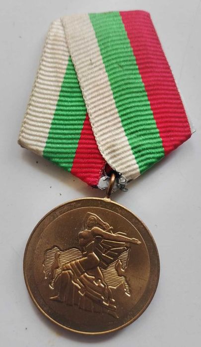 Стари ордени и значки