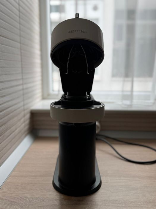 Aparat de cafea Nespresso