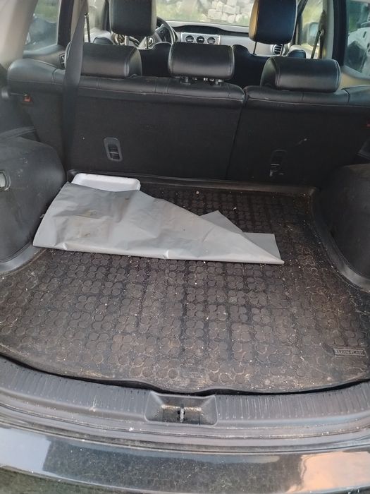 На части-Mazda cx7 2.2d