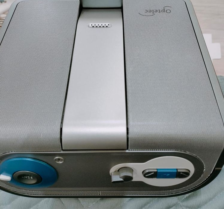 Новая Optelec ClearReader+ – читающее устройство