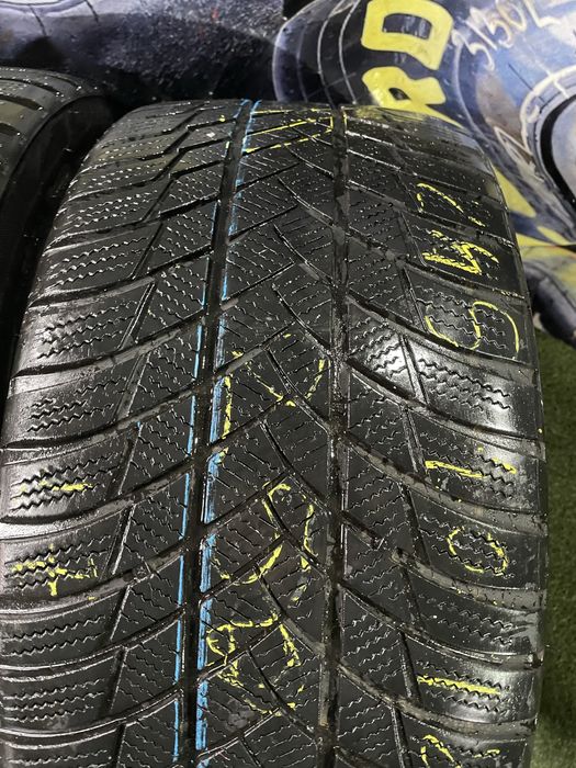 245 40 18 iarna Bridgestone
