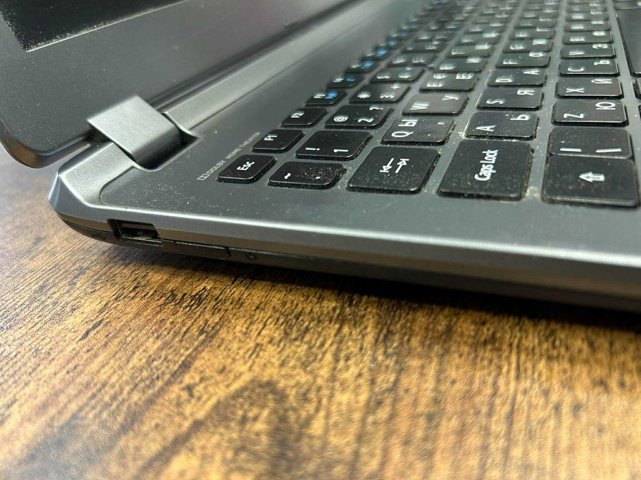 Лаптоп Acer Aspire V5-573G