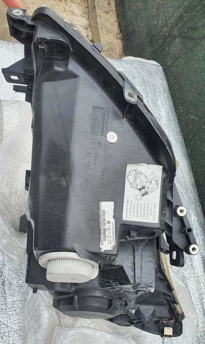 Ducato/Boxer/Jumping far stanga in stare farte buna, complet