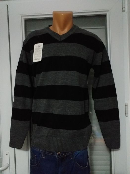 Pulover bărbați/băieți diferite mărimi și culori