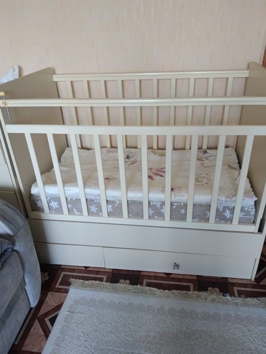 Продам детский манеж