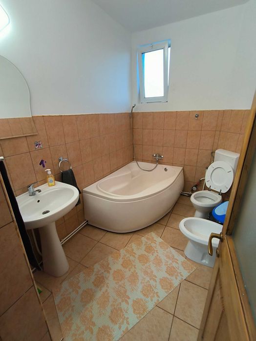 Vand/Schimb Apartament 2 Cam. Decomandat 66 MP Bloc Nou 2007 Etaj 2 !!