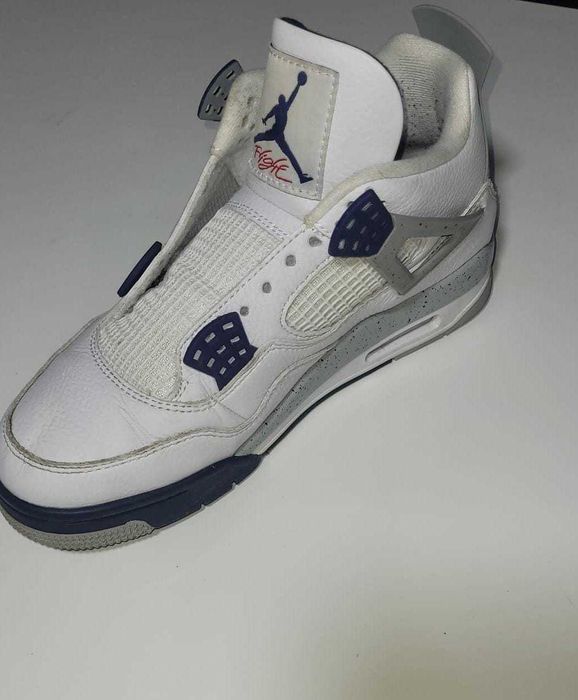 Jordan 4 MidNight Navy