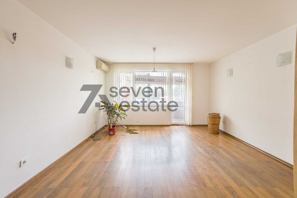 Продава се 3- стаен апартамент в ж. кв. Дървеница