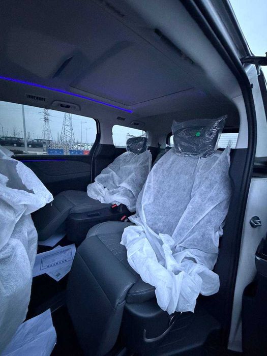 JAC RF8 FLAGSHIP кроссовер