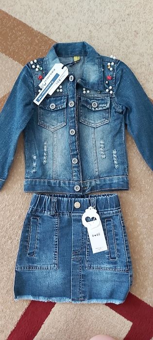 Джинсовый костюм для девочки