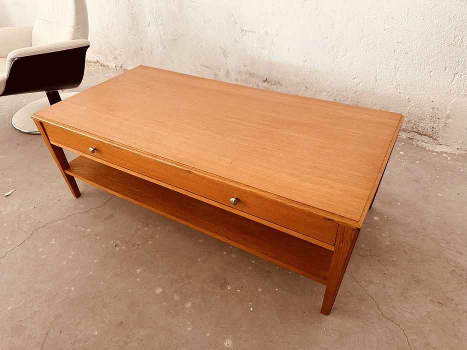 Винтидж шведска холна маса от тиков фурнир с чекмедже – Scandinavian Design
