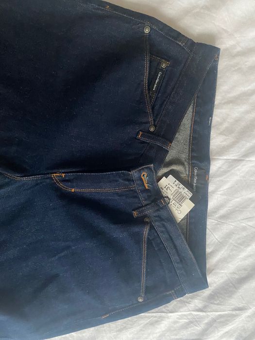 Дънки Calvin Klein