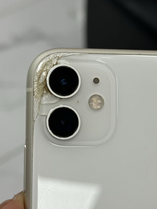 Айфон 11 128г белый