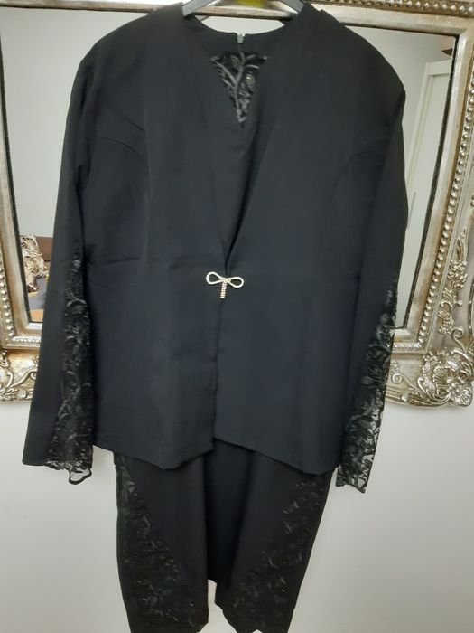 Costum elegant damă