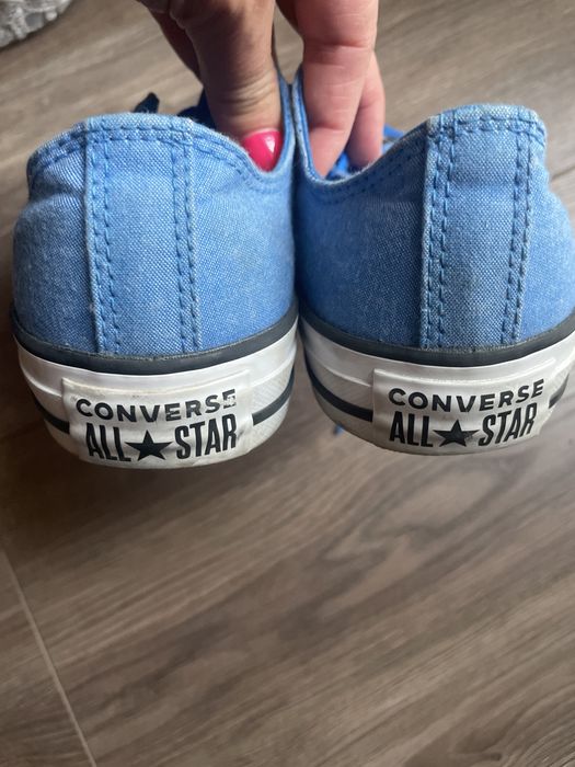 Обувки Converse