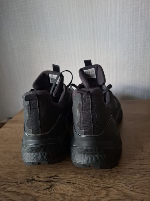 Adidas Terrex gore tex маратонки 46 номер.