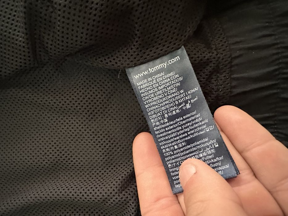 Tommy Jeans Essential Casual  мъжко яке тип бомбер