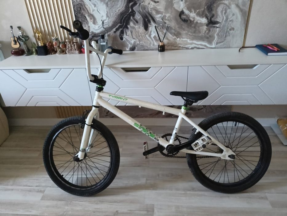 Продам велосипед BMX