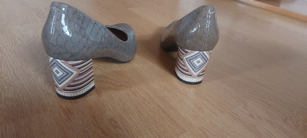 Pantofi de damă Epica