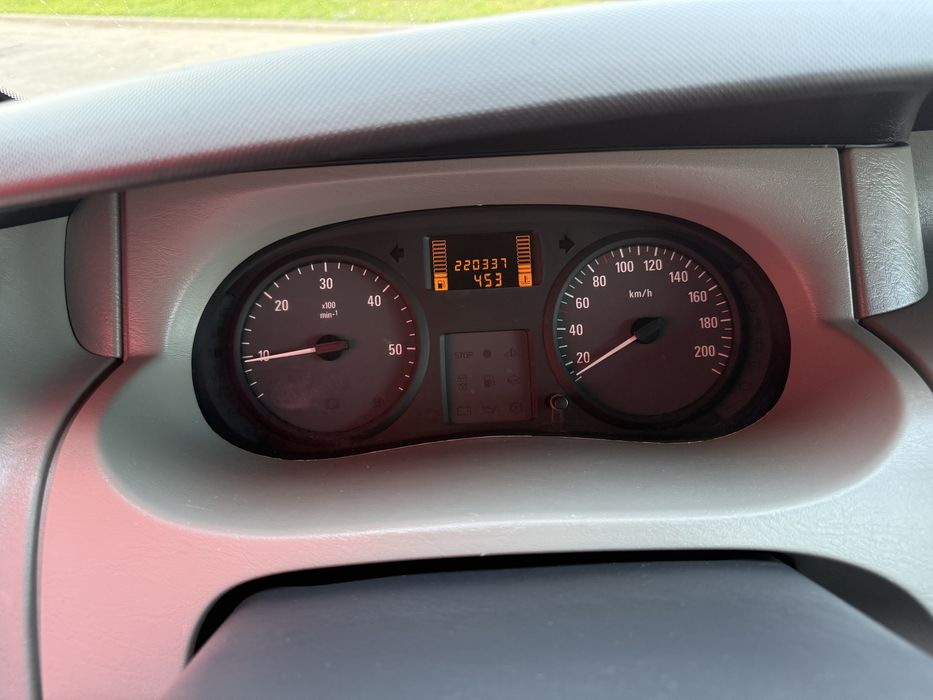 Opel Vivaro lung mixt 2.0 115cp 2009