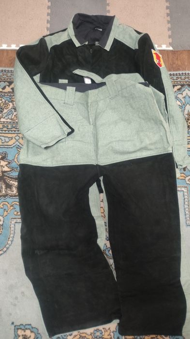 Костюмы сварочные, сапоги, рукавицы