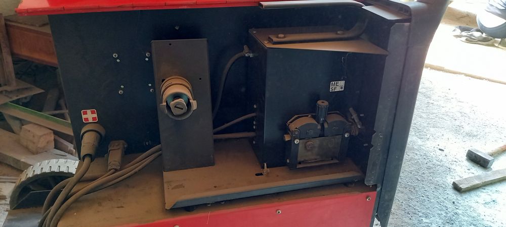 Сварочный автомат Тэльвин Мастермиг