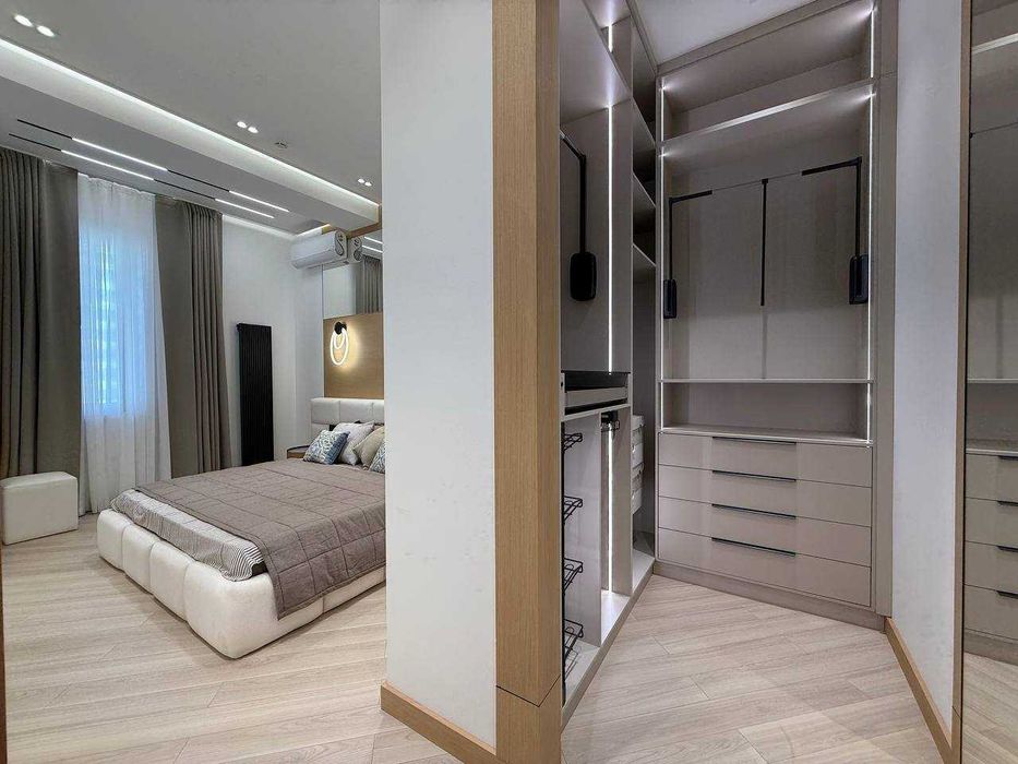 ЖК Infinity ул.С.Азимова 145 шк 4-комн 8/15 106 м² евроремонт меб/тех