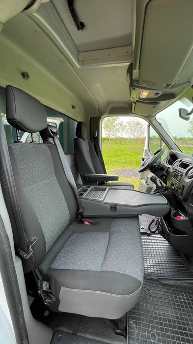 Vand URGENT Opel Movano 2017 prelata 8 pal