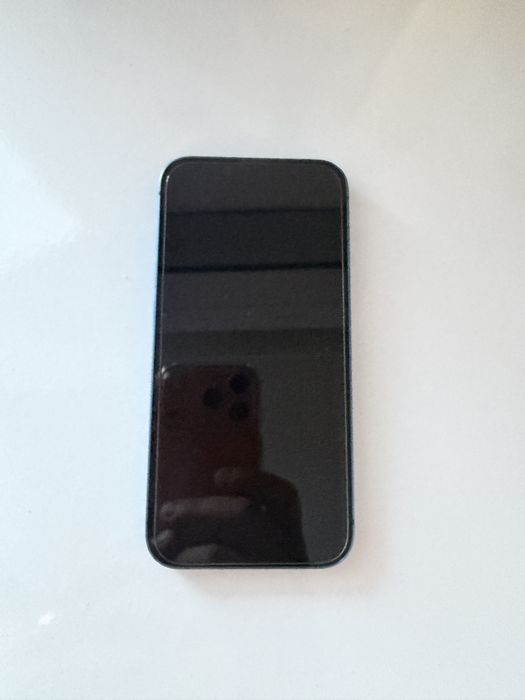 Vand Iphone 13 PRO Gold, 128 GB, Gold-Iphone 13, 128 GB  albastru