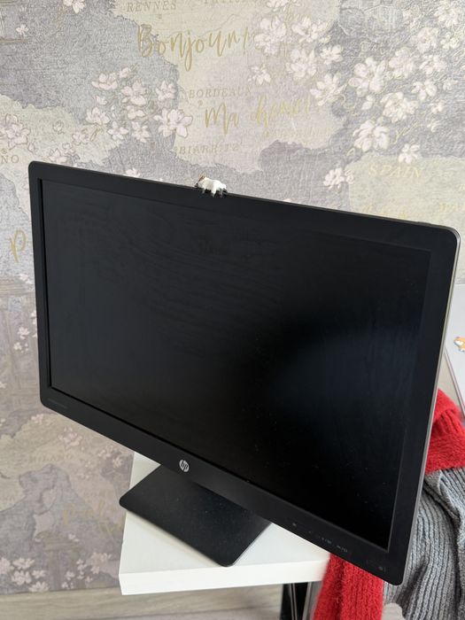 HP монитор рабочий