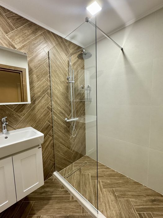 Дава се под наем Двустаен апартамент в Асеновград - 80 кв.м за 648.21 € - Снимка #5