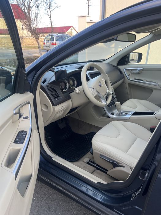 Vopvo XC60 eur 5 an 2011 motor 2.4 diesel 4x4