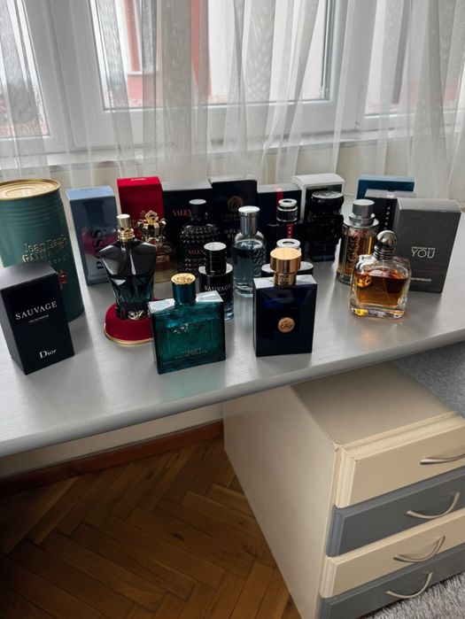 Парфюми продавам част от