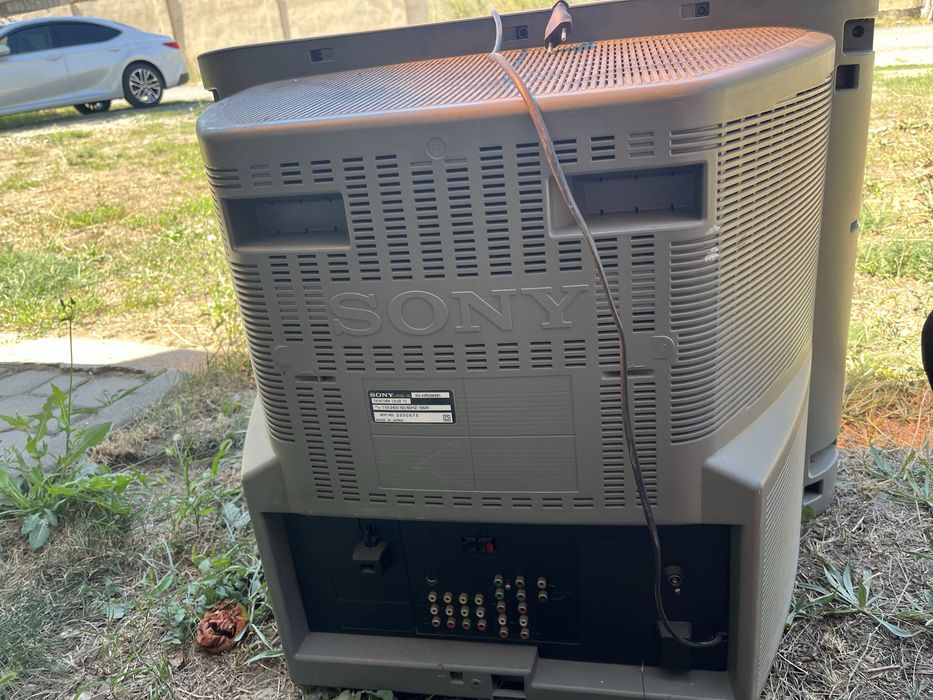 Телевизор Sony.