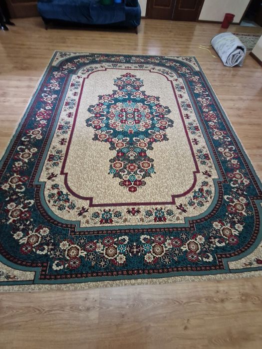 Ковёр качество супер.