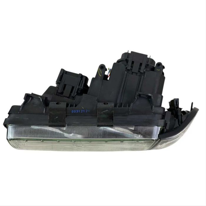 Кристални тунинг фарове Angel Eyes за BMW E36 Седан (91–00) – Черен