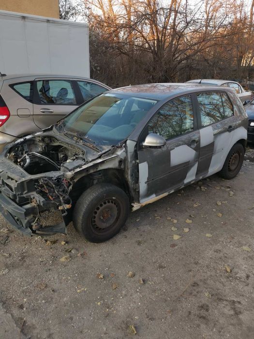 Голф 5 1.4 бензин на части само!