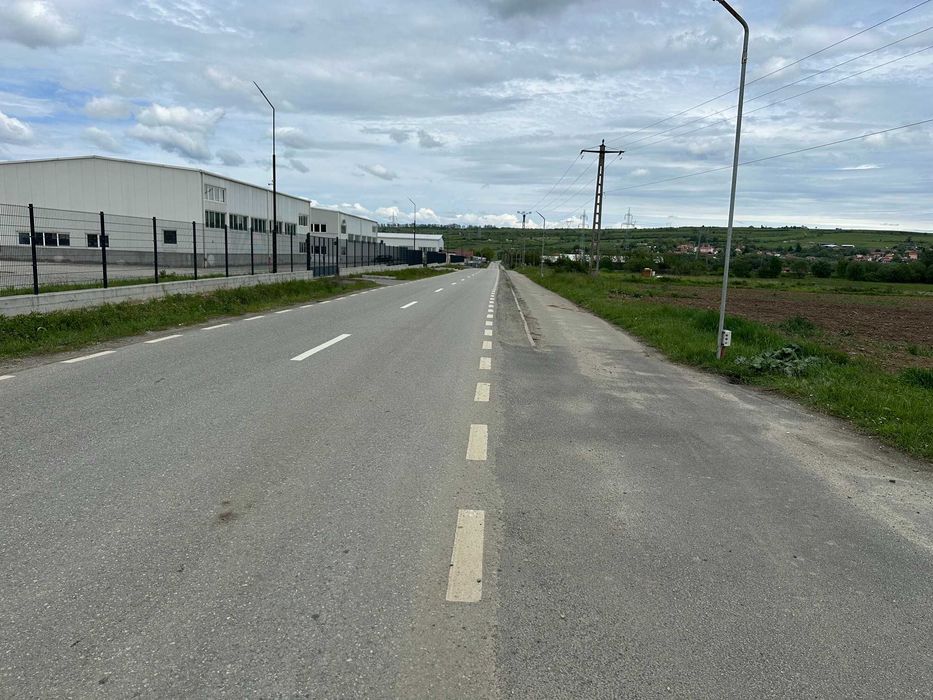 Vand teren extravilan 3.240 mp la strada * intre Selimbar si Bungard