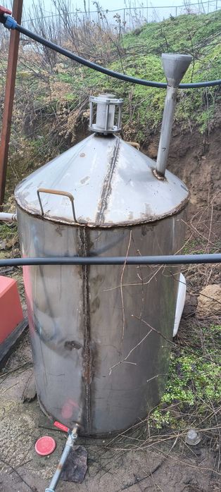 Cazan distilat lavandă și vas florentin