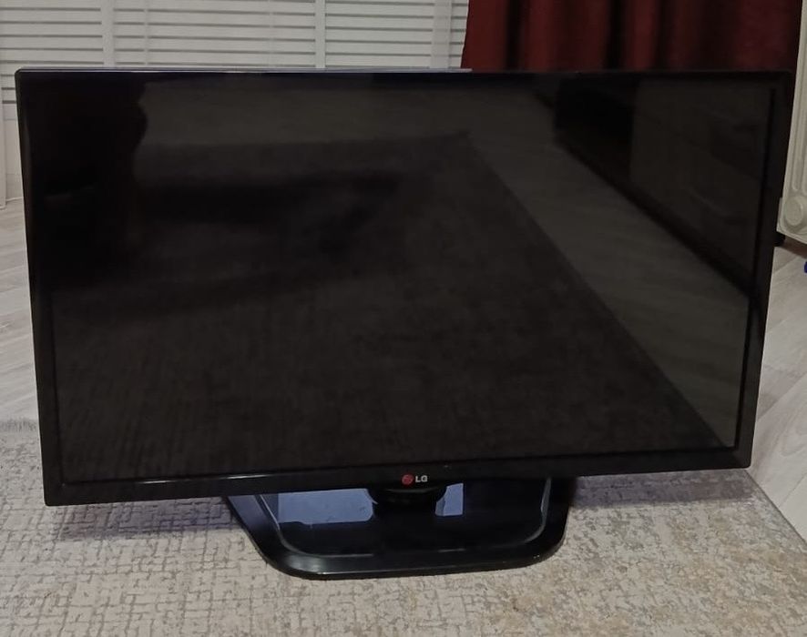 Продам Телевизор LG  хорошое срстояние