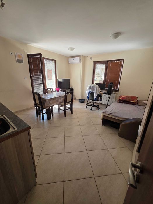 Дава се под наем Двустаен апартамент в Плевен, Идеален център - 60 кв.м за 350 € - Снимка #5