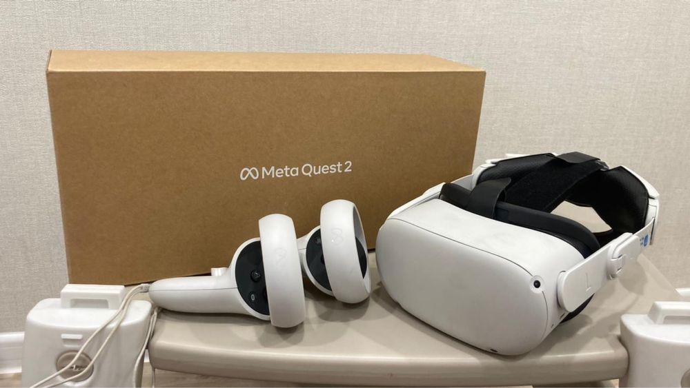 Продаю VR-гарнитуру Oculus Quest 2