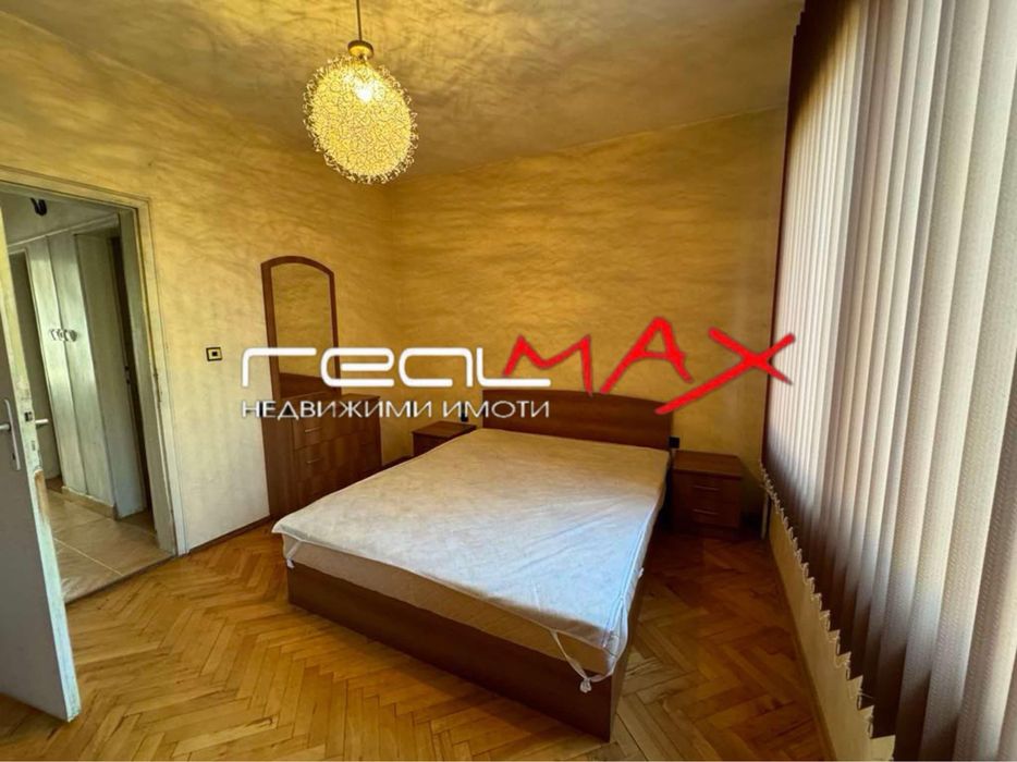 Продава се Тристаен апартамент в Казанлък - 102 кв.м за 1145 €/кв.м - Снимка #5