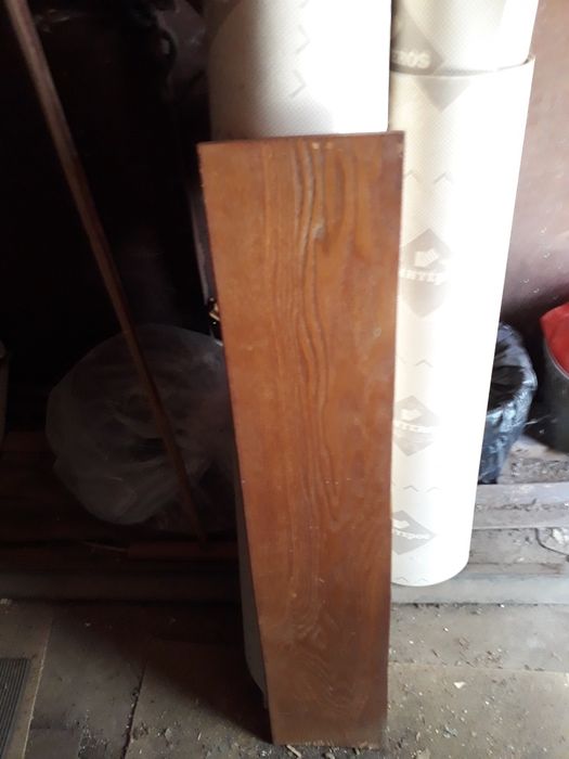 Доски из натурального дерева, есть  1 доска длин. 2,5 м, шир. 19 см,