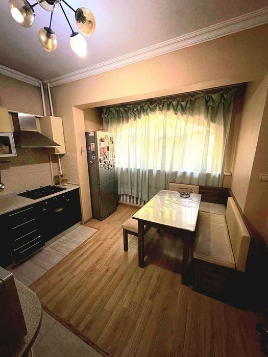 Продажа 3-комнатной квартиры