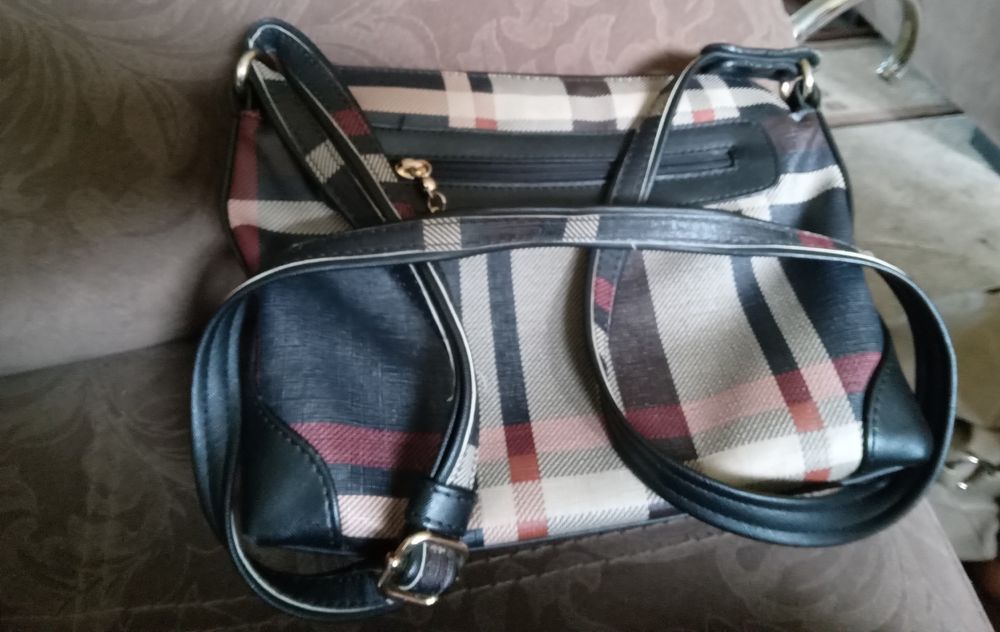 Дамски кожени чанти